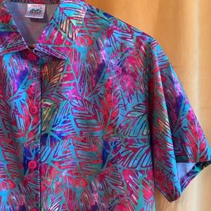 Happy Bay Hawaiian button up shirt